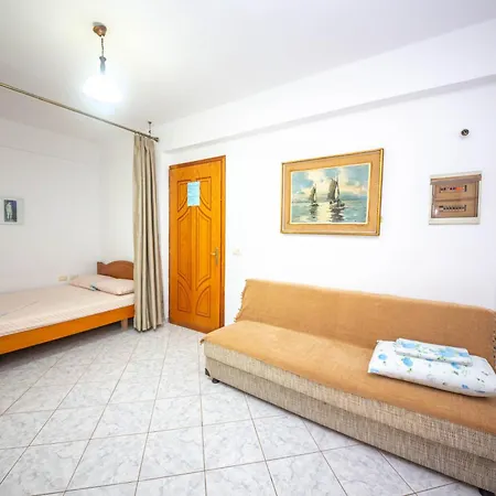 Cikuli Apartman Saranda