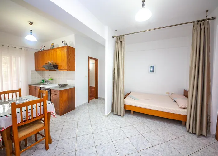 Cikuli 公寓 Sarandë