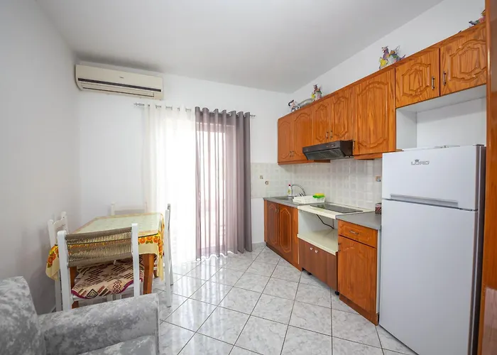 公寓 Cikuli Sarandë