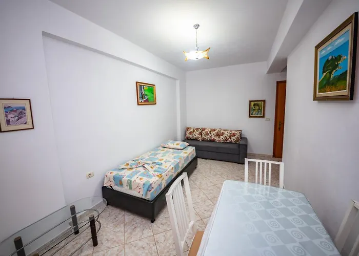 Cikuli 公寓 Sarandë